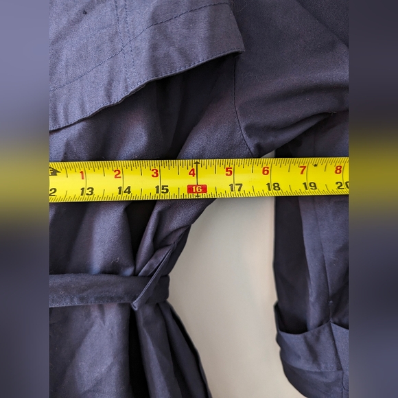 Vintage VIP Petites Navy Trench coat Size 12P - Picture 8 of 9